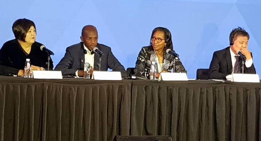 La Fondation Bill et Melinda Gates (BMGF) a organisé la « Reinventing Toilet Expo (RTE) » à Beijing, en Chine, du 6 au 8 novembre 2018. Cette exposition vise à accélérer la commercialisation et l'adoption de technologies d'assainissement « hors réseau » dans le monde. Le Sénégal a été fortement représenté à cet événement avec à la tête de cette délégation Le directeur général de l’ONAS M. Lansana Gagny Sakho