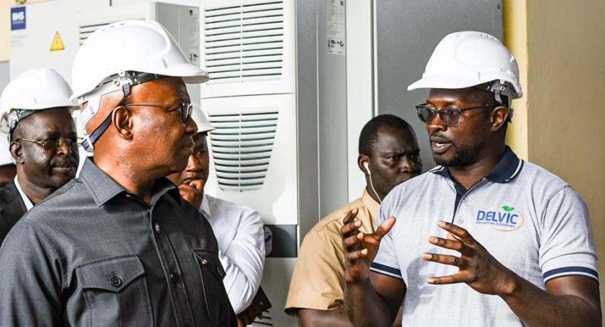 The Minister of Water and Sanitation visits innovative autonomous sanitation facilities in the Dakar region